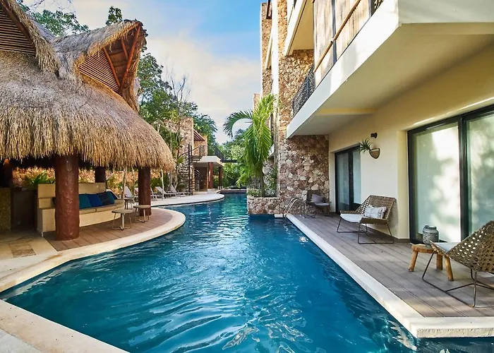 Luxury Condo With Private Terrace