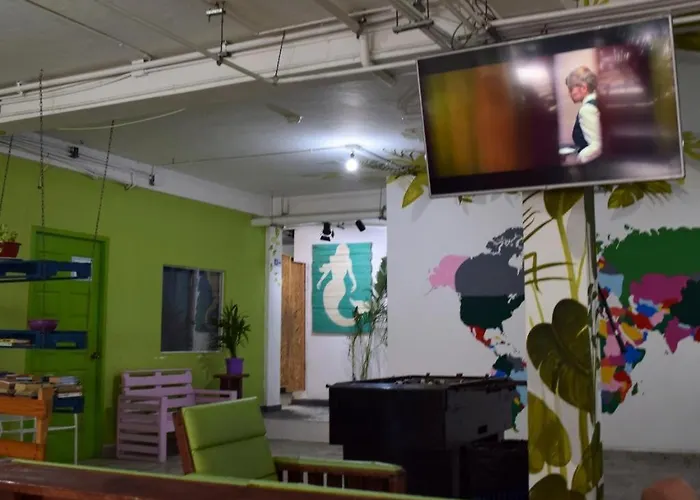 Room In Bb - Hostel In Playa Del Carmen