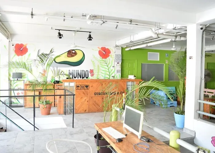Room In Bb - Hostel In Playa Del Carmen