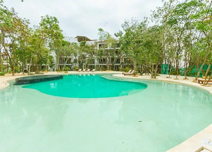 Perfect Getaway A Yaaxlum 106