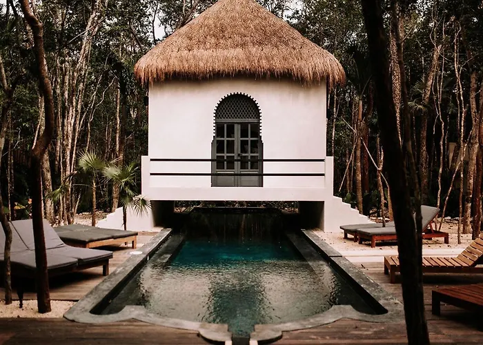 Moroccan Vacation Home For 16 Guests!