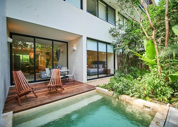 Odyssey - Private plunge pool&Beach club access