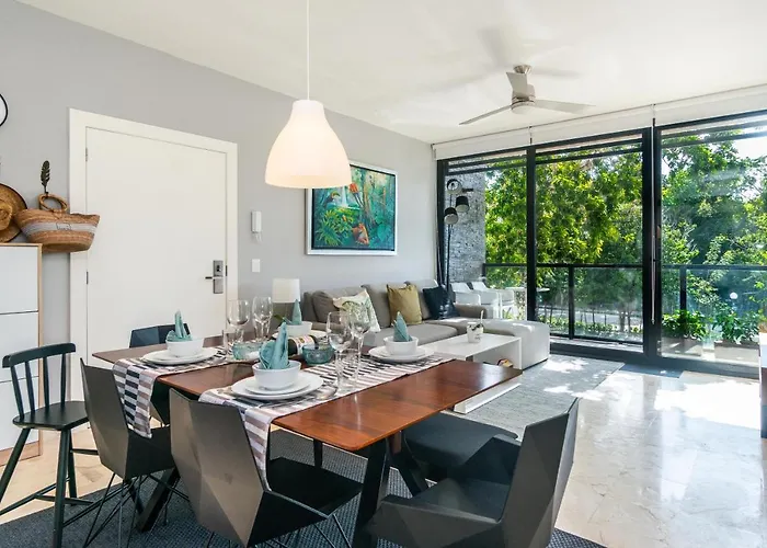 Luxury Condo With Gym & Beach Club & Pga Golf