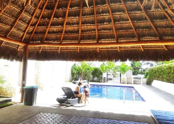 Apartamento En Fraccionamiento Privado 6 Personas, 5 Camas, Piscina Cerca De La Playa