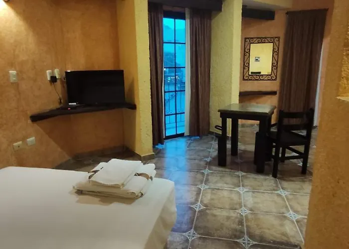 Alux Rooms