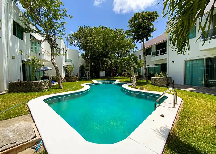Villa Selvatica Con Piscina En Playa Del Carmen