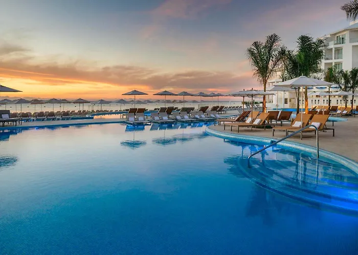 Playacar Palace