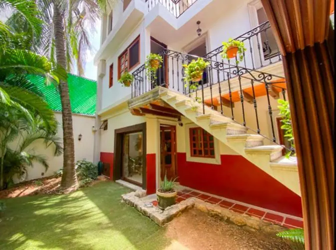 Casa Centrica 5Bed/5Bath Ac/Gym 5 Min 5Ta Av Y Playa