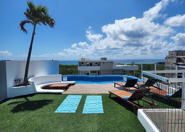 Suite Near From The Beach And Rooftop Ocean View 104