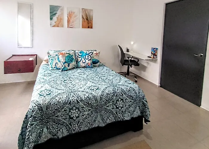 Casa En Privada Con Alberca, Excelente Para Vacaciones Y Descanso