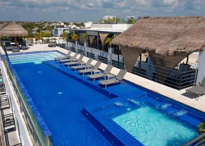 Sunday Hotel 52, Playa Del Carmen