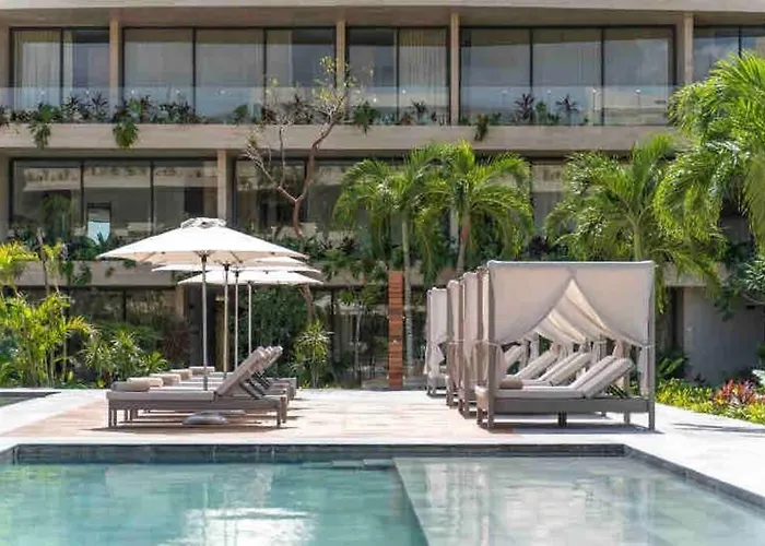 Suite de lujo, Alberca, GYM, Jacuzzi en areas comunes