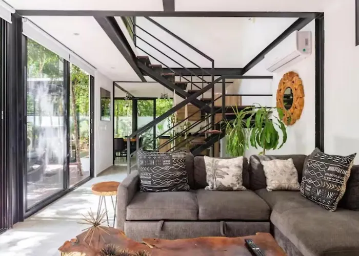 Wonderful Jungle Villa In Mun Tulum With Private Pool