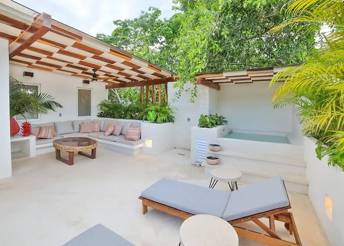 Estrena Espectacular Villa, Piscina Xl Y Jacuzzi
