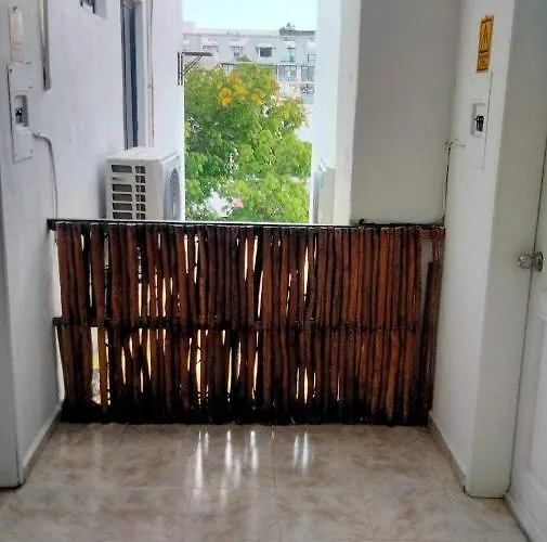 Lyj Hotel Hab 25