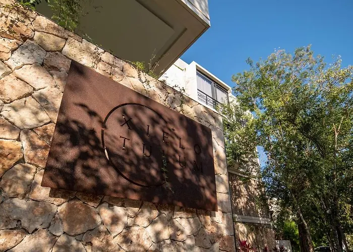 New 2 Bd Condo With Private Balcony