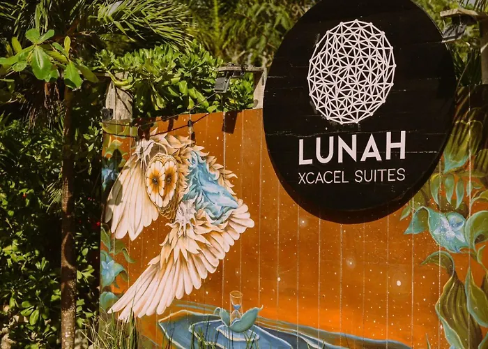 Lunah Xcacel Suites