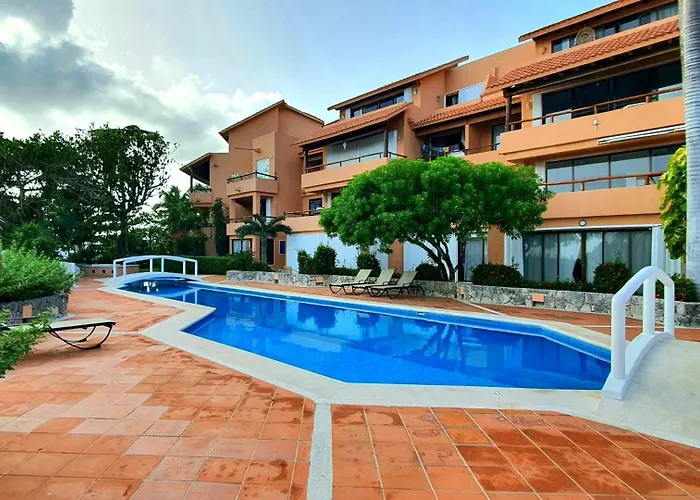 Penthouse, Ocean & Marina Vws, Great 4 Remote Work