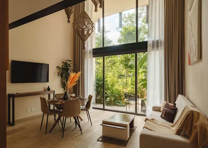 Luxury Loft With Pools, Gym, Rooftop And Panoramic Views