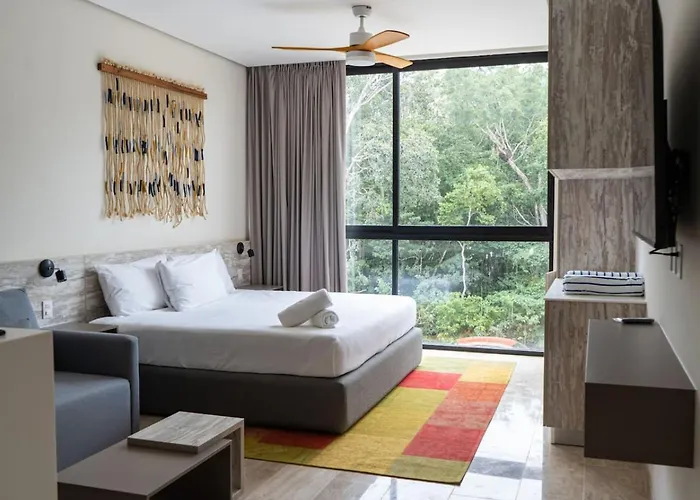 Bora Studio Near Beach & Town Free Beach Club