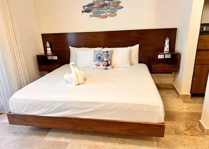 Itzamna Suite Balcony Deluxe
