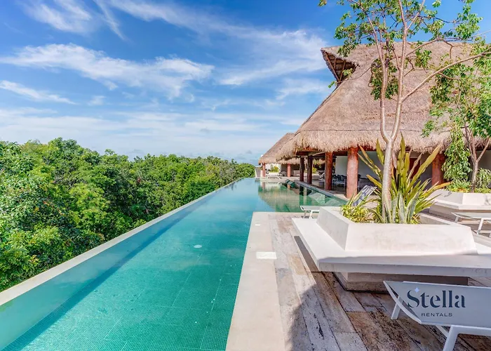 Private Jungle View Balcony Stay In Aldea Premium