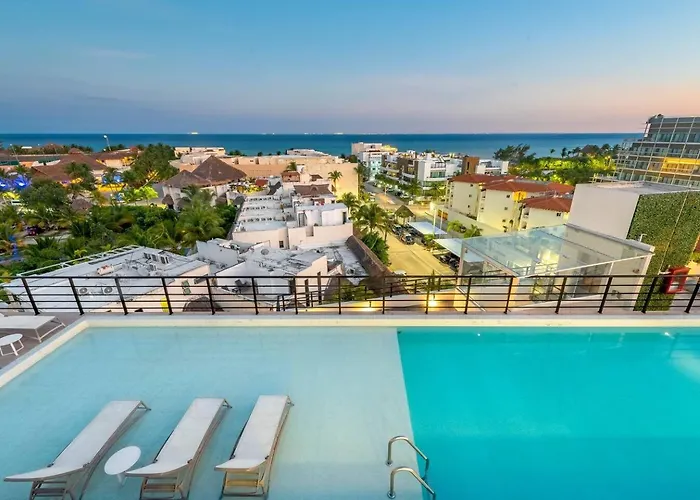 Mangrove View 2Br W Rooftop Pool Near 5Th Ave