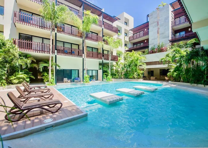 Beautiful Location, Large Pool And Fast 150Mg Wifi