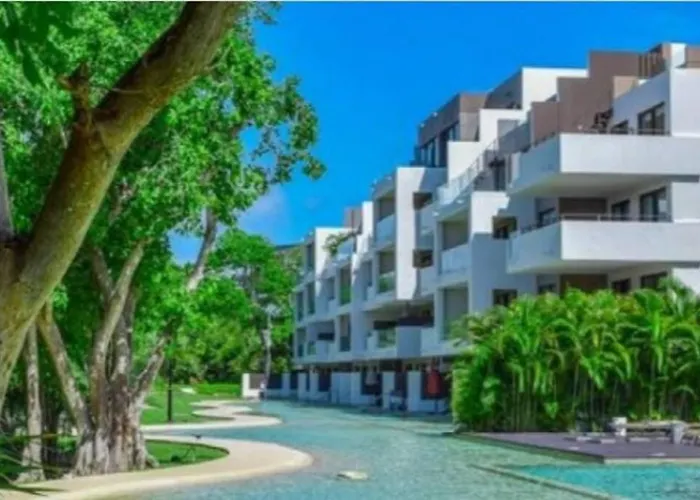 Luxury Golf Condo , Beach Club Access , 2Br 3Ba ,Corasol