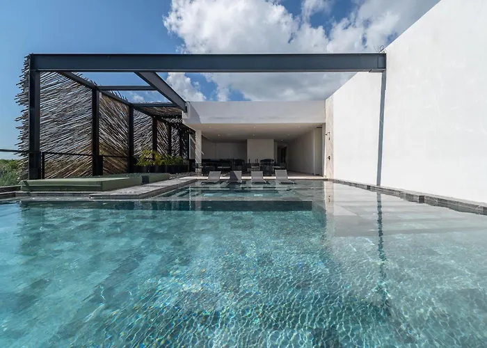 Lux 2Br With Rooftop Pool, Spa, Gym, Kids Playroom #229
