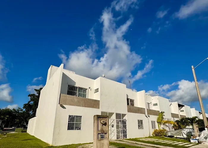 Hermosa Y Comoda Casa Con Alberca Compartida En Puerto Morelos