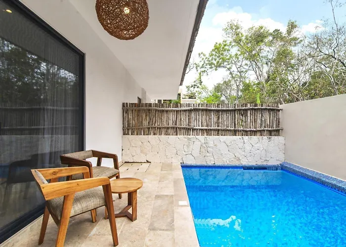 Best Private Pool1 Full Br 2Sofabedsamenities