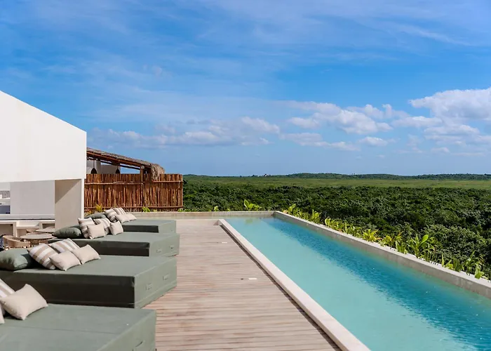 Tropical 2 Bedroom | Private Balcony & Rooftop | Casago