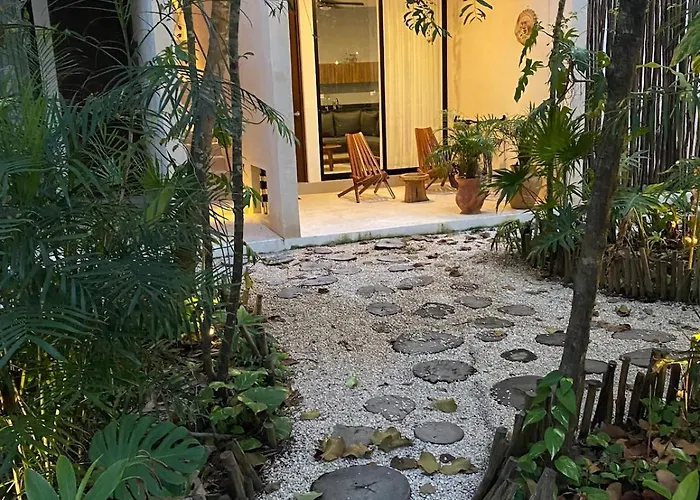 2 Bedroom Jungle Apartment In La Veleta - Palalma Casa