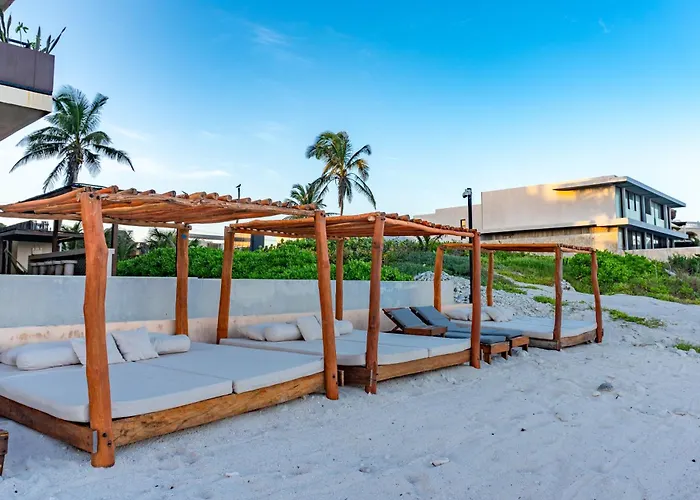 Luxury Romantic Getaway - 1 Bedroom - Steps From The Beach - Bahia Tankah Tulum