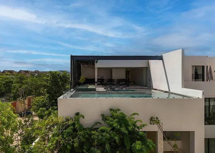 2Br Plunge Pool And Close To Beach