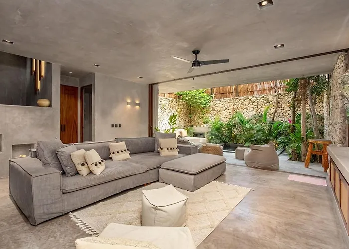 Spectacular Luxury Villa | 3Br | Private Pool
