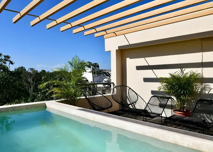3-Br Villa With Private Pool, Terrace And Bbq