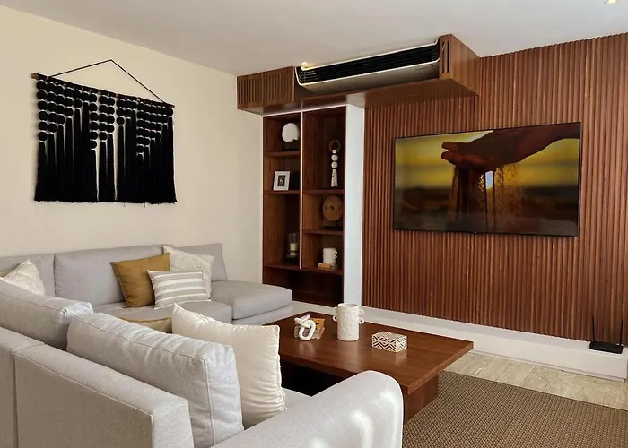 Penthouse Om