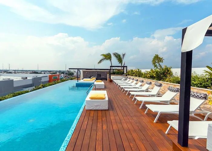 1Br The City - 2 Pools, Gym & Rooftop