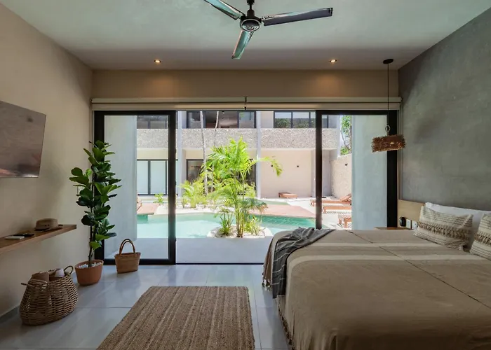 Swimup Retreat With Pool Terrace In Veleta