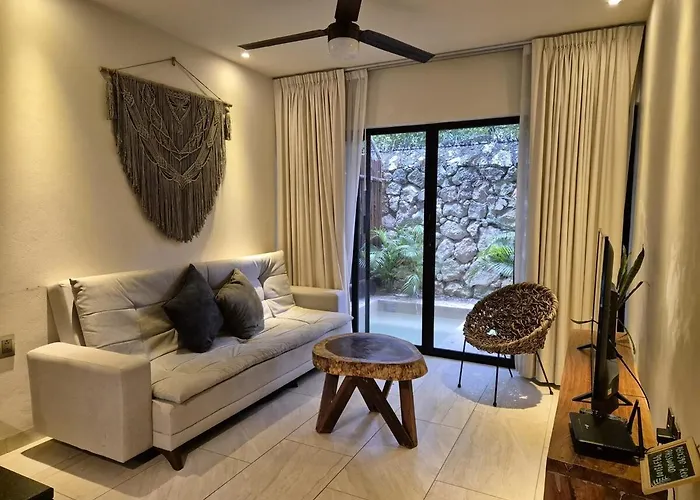 A Beautiful Family Apartment With A Private Pool A7