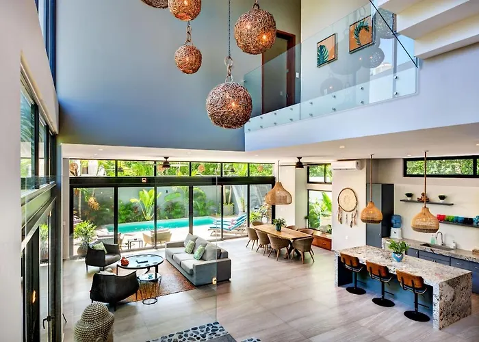 Casa Lulu Luxury 4 Bedroom Villa Mins To The Beach With Private Pool