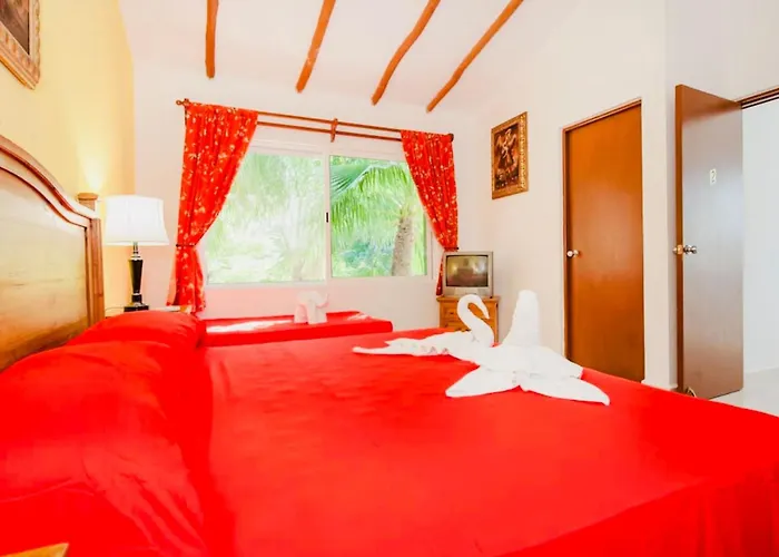 Playacar - Executive Budget Room With Swimming Pool Air Conditioning And Parking