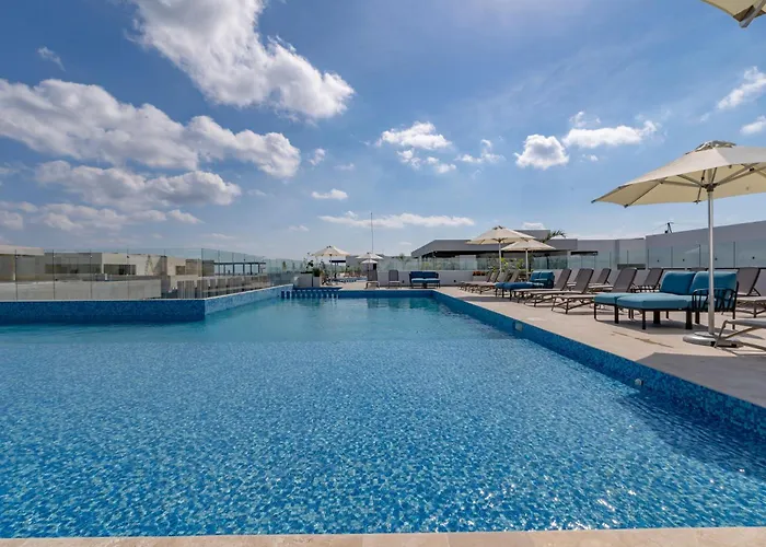 Ipana Enjoy 5 Stars. Ocean View Roof. Close 5Th