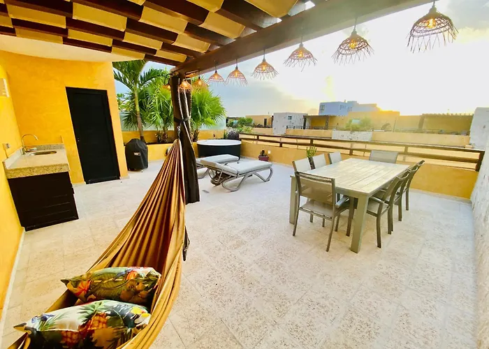 Lunada Ph With Private Rooftop And Jacuzzi By Caribe Rentas