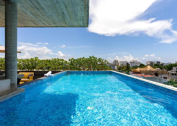 Ocean Boutique Condos