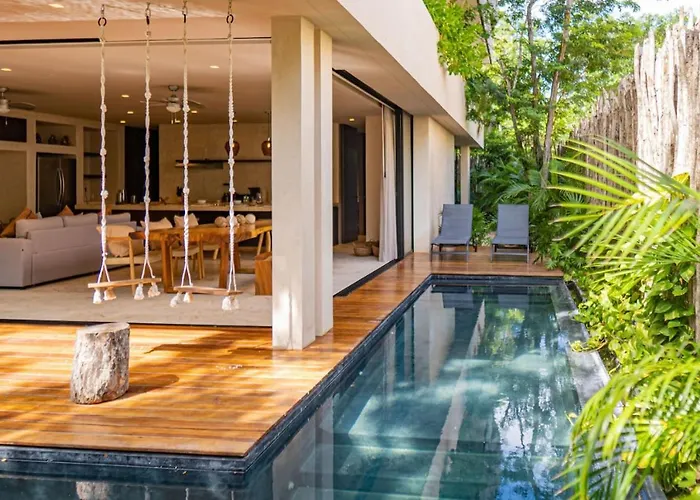 Essentia Luxury Jungle 2Br With Private Pool