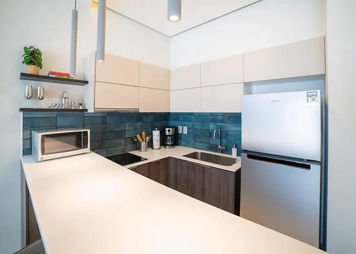 Ocean View 2Bdr Luxury Condo - Free Beach Club