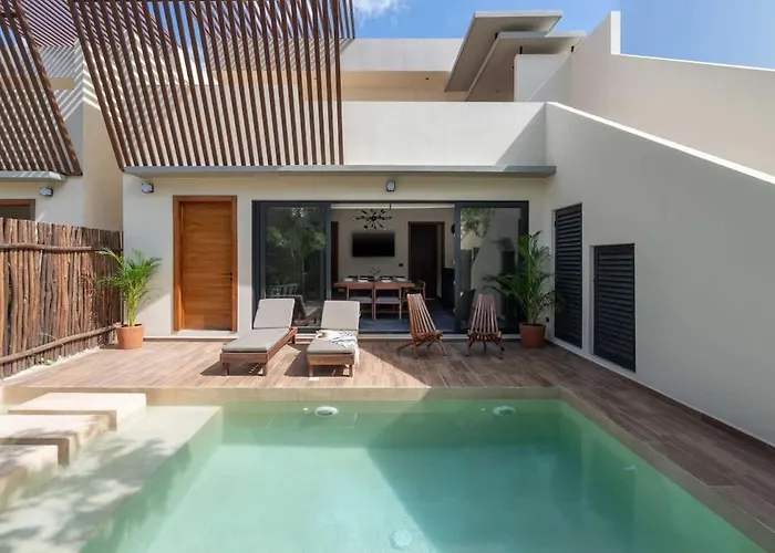Luxury Jungle Villa With Private Pool & Concierge